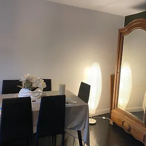 https://duplex-meuble-hyper-centre-st-cere-4-pers-lit-bb-wifi.midi-pyreneeshotels.com